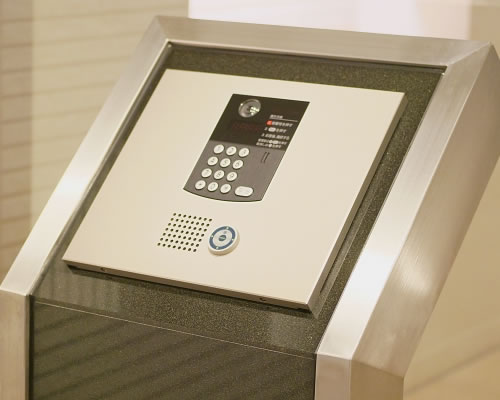 通信・警戒設備